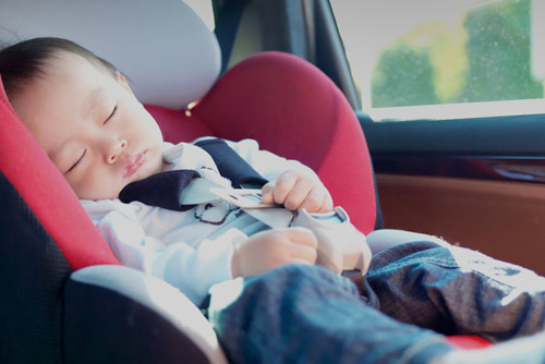 チャイルドシート